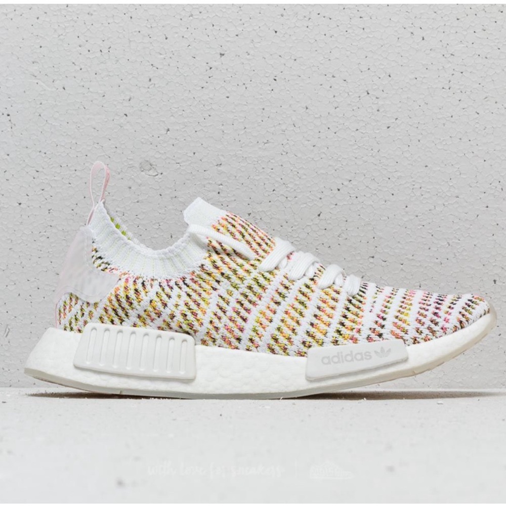 adidas | NMD R1 STLT Primeknit women’s size 9 pre loved